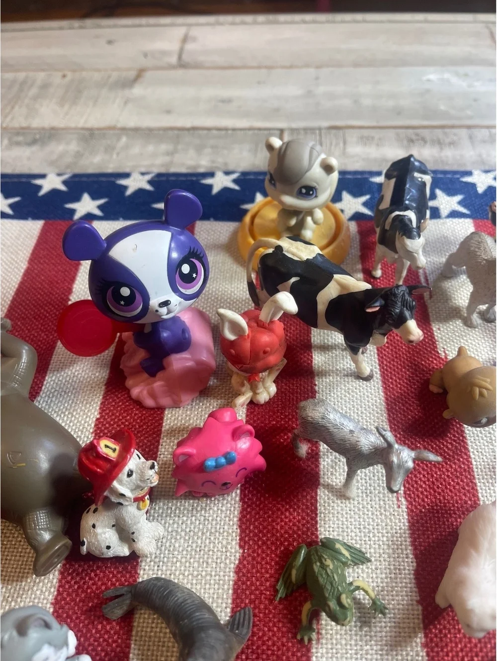 Mixed Animal Figurine Toy Lot - Various Small Plastic Figures